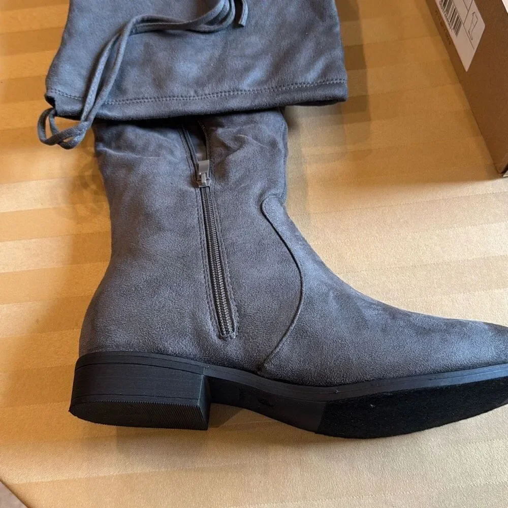 NWT/NIB (10) Mount Gray Suede Knee-High Tall Boots Low Heel